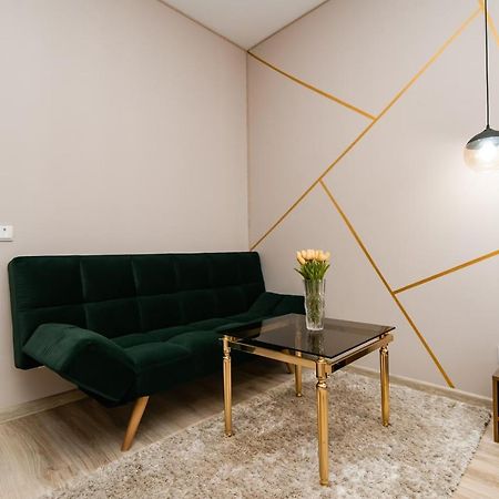 Luxrent Lejlighed Chişinău Eksteriør billede