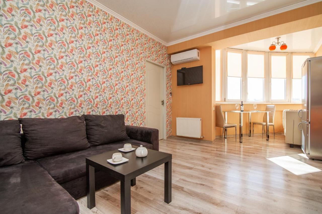 Luxrent Lejlighed Chişinău Eksteriør billede