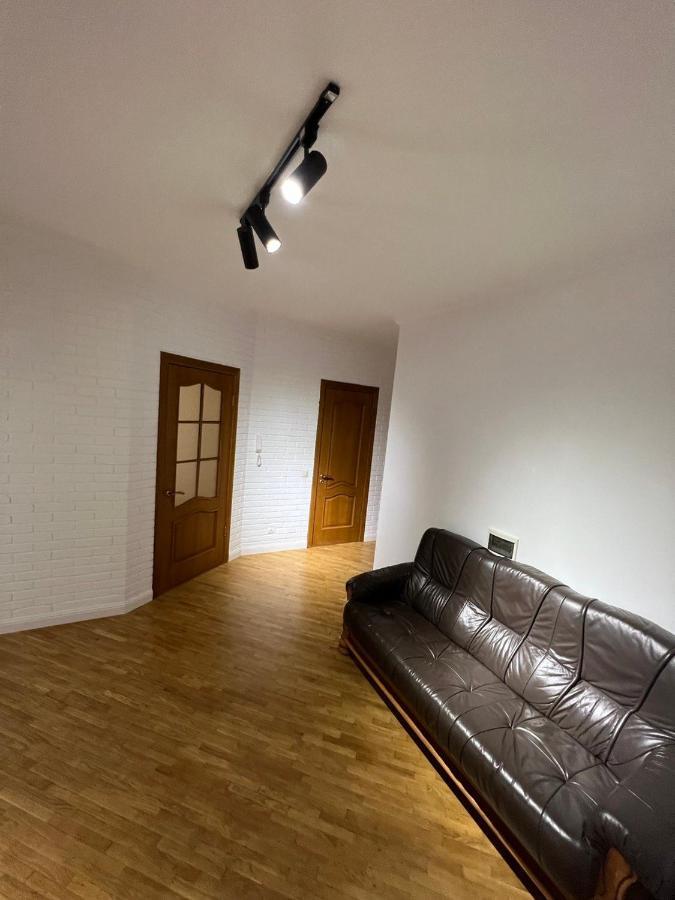 Luxrent Lejlighed Chişinău Eksteriør billede