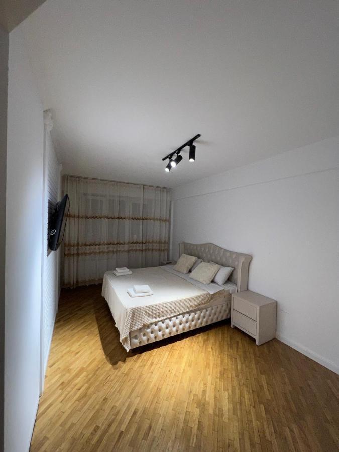 Luxrent Lejlighed Chişinău Eksteriør billede
